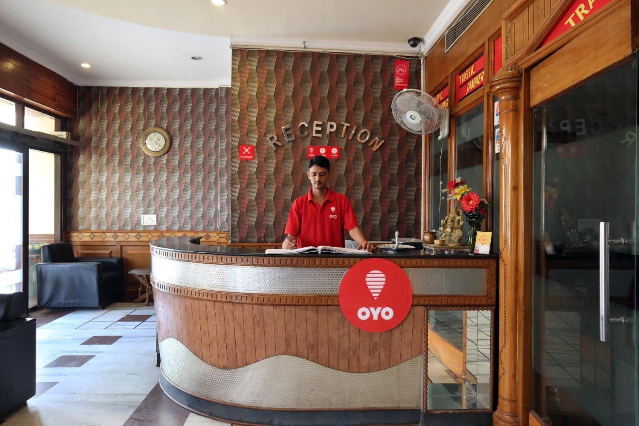 Capital O 10990 Hotel Gobind Regency Zirakpur Eksteriør billede